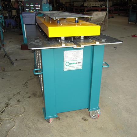 RF-08B Snap Lock Former