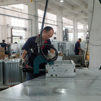 Hydraulic Riveting Machine